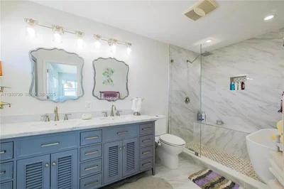 Thumbnail 32