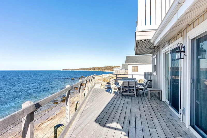 58425 Route 48 , Greenport, NY 11944, Greenport West, New York, United States. - Photo 2