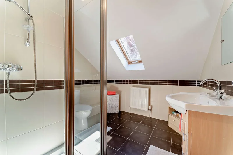 Lochside House, West Glen Road, Houston, Johnstone, Renfrewshire, Houston, Scotland, United Kingdom. - Photo 34