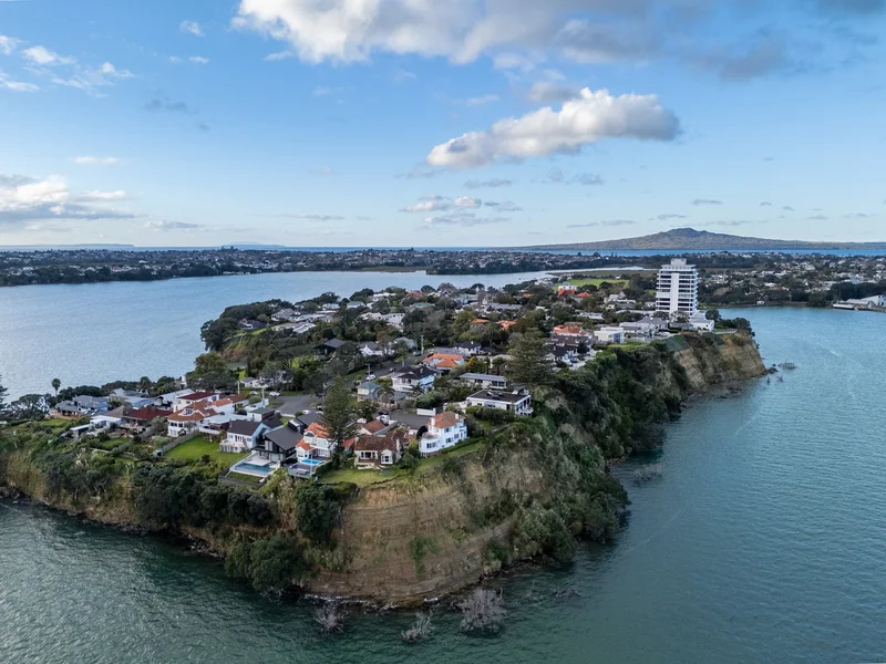 87 Stanley Point Road Stanley Point, Devonport, AUK 0624, Auckland, Auckland, New Zealand. - Photo 8