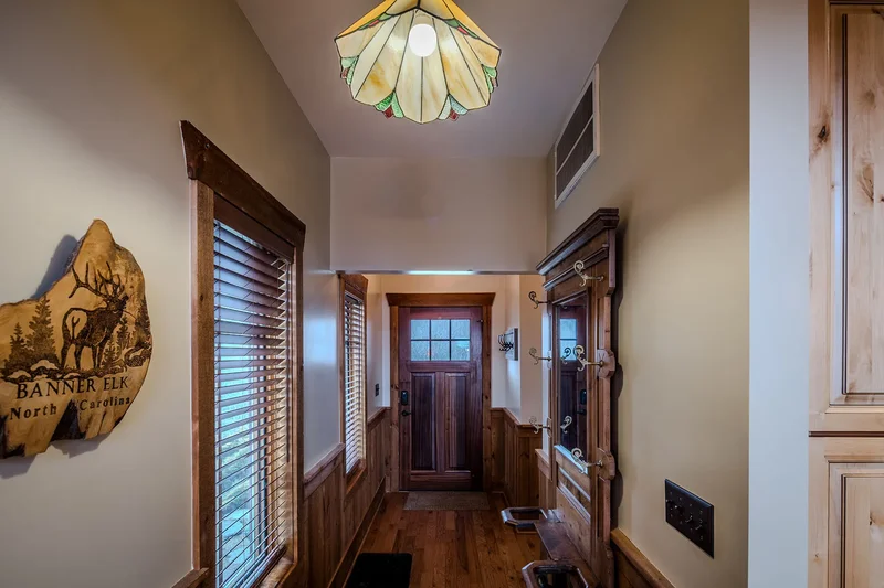 63 Eagle Park Circle, Banner Elk, NC 28604, Elk Park, North Carolina, United States. - Photo 3