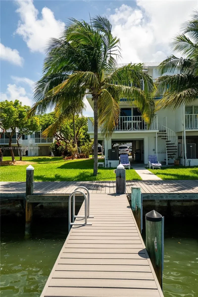 95 Coco Plum Dr 1A, Marathon, Florida, United States. - Photo 17