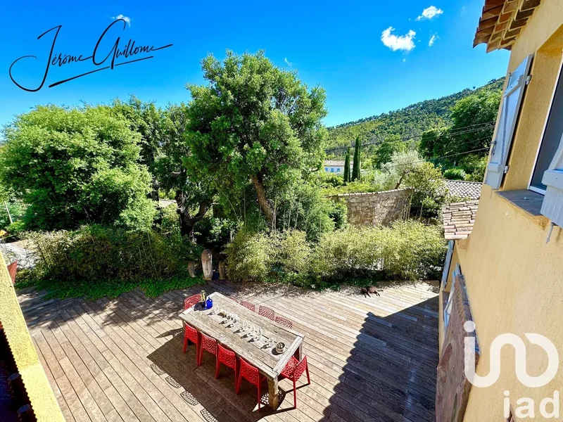 Grimaud, Provence-Alpes-Côte d'Azur, France. - Photo 17