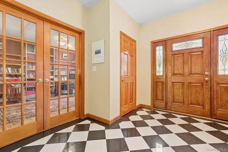 4 Hamlet Way, Hopewell Junction, New York, United States. - Photo 21