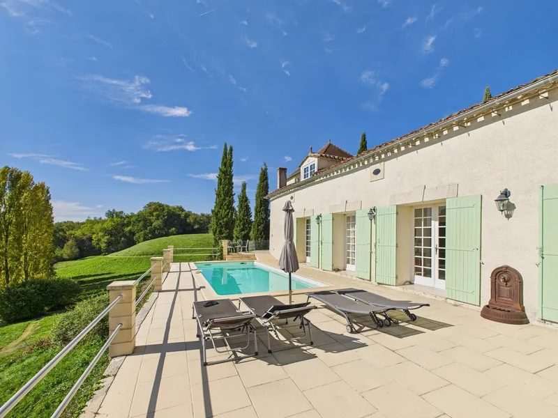 Gironde, Pessac-sur-Dordogne, Nouvelle-Aquitaine, France. - Photo 8
