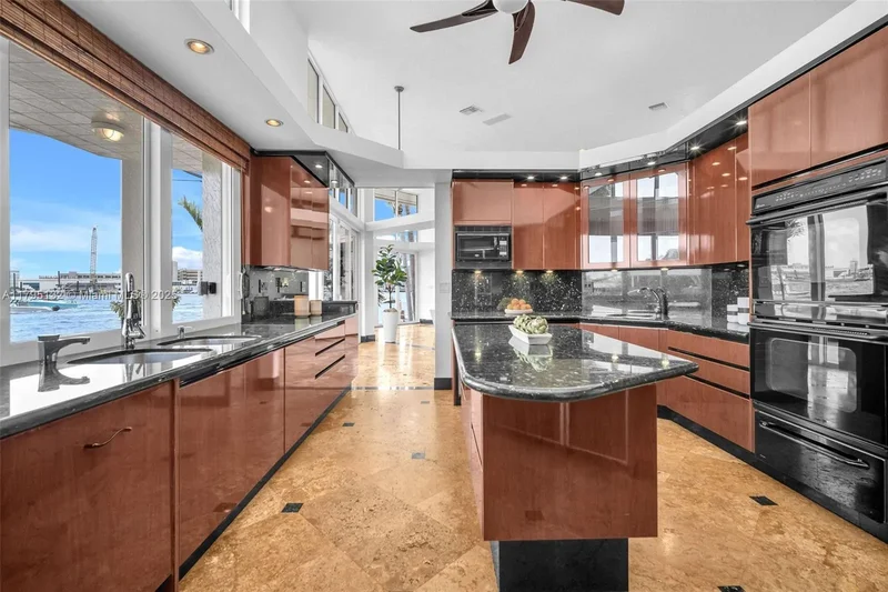 1925 Harbourview Dr, Fort Lauderdale, FL, 33316, USA, Fort Lauderdale, Florida, United States. - Photo 29