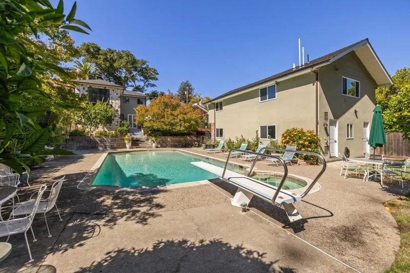 2301 Easton Drive, Burlingame, California, United States. - Photo 16