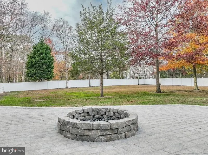 Residential MANAHAWKIN