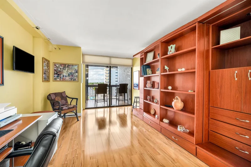 1155 Hillsboro Mile #402, Hillsboro Beach, FL 33062, Hillsboro Beach, FL, United States. - Photo 4