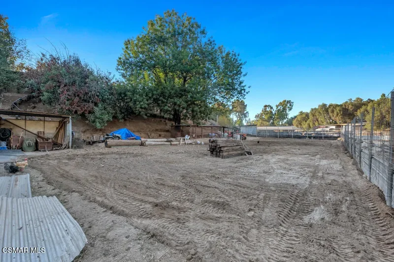 718 Tranquil Lane, Simi Valley, CA 93065, Simi Valley, California, United States. - Photo 45