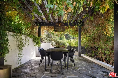 Thumbnail 21