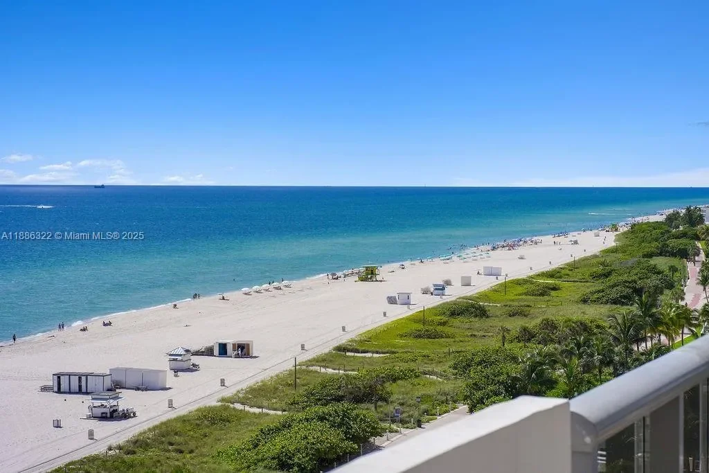 6039 Collins Ave 1126, Miami Beach, Florida, United States. - Photo 34
