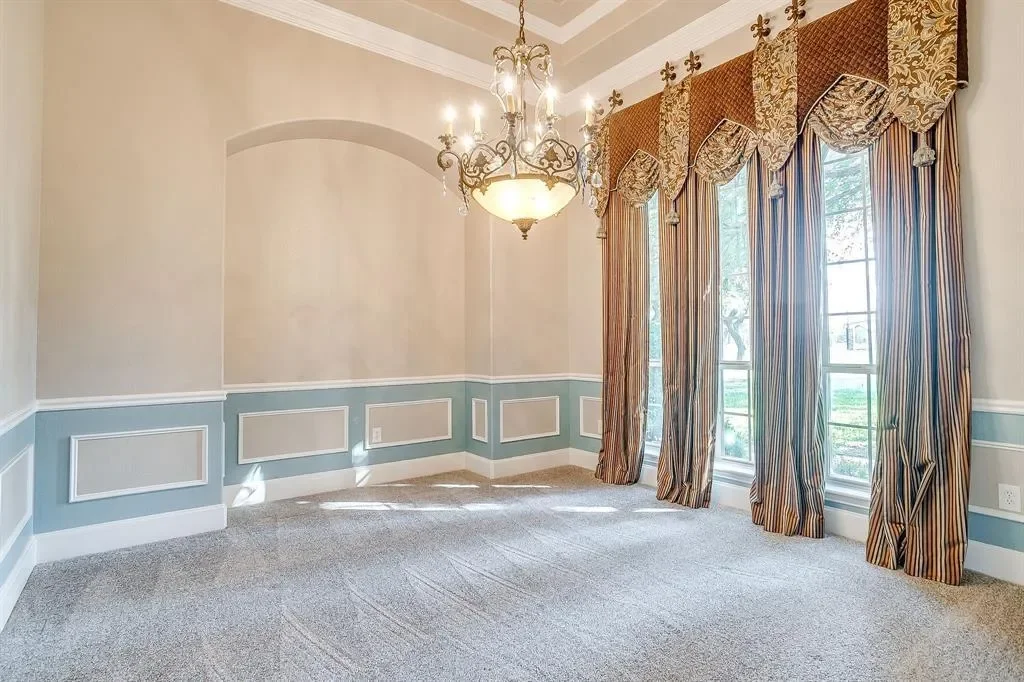 9549 Dickson Road, Fort Worth, Texas, United States. - Photo 8
