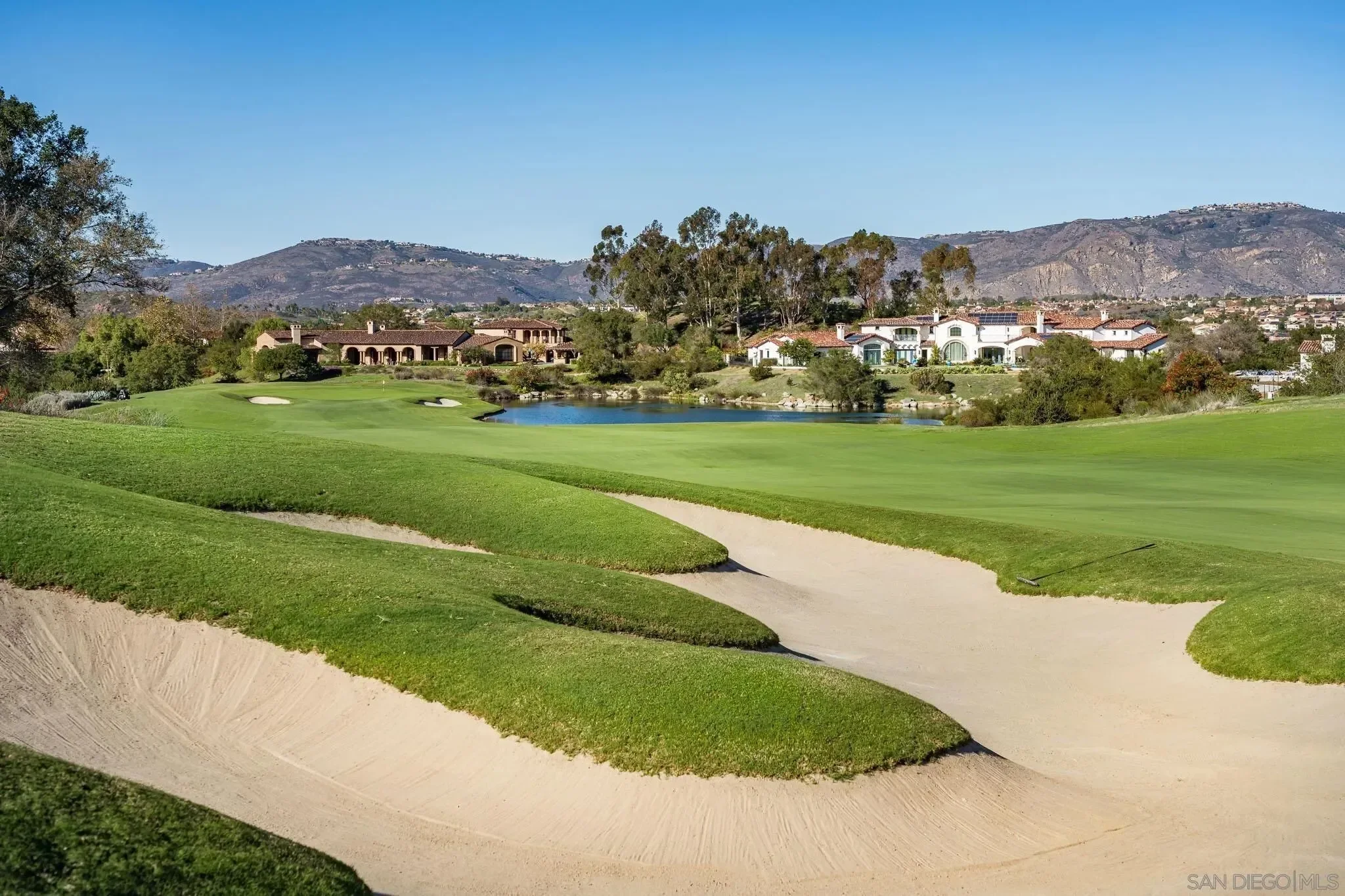 8341 Santaluz Village Green E, Rancho Santa Fe, California, United States. - Photo 24