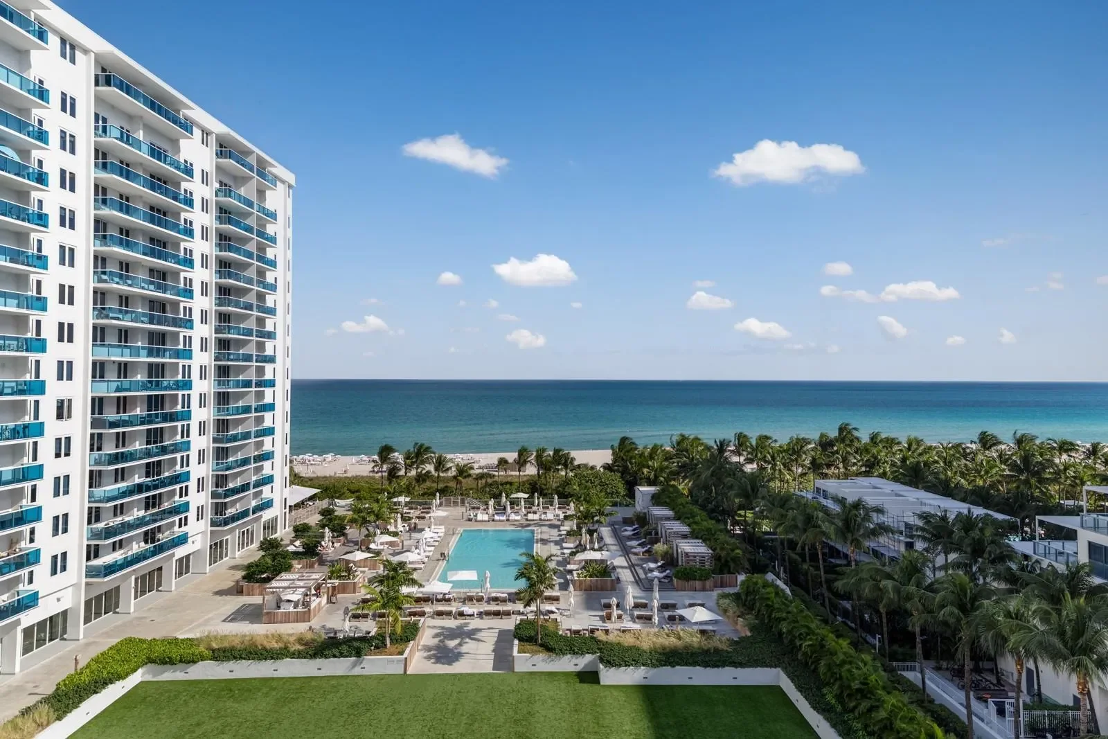 2301 Collins Ave 838, Miami Beach, Florida, United States. - Photo 3