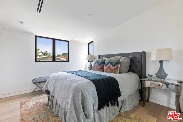 1620 Electric Avenue, Los Angeles, California, United States. - Photo 17