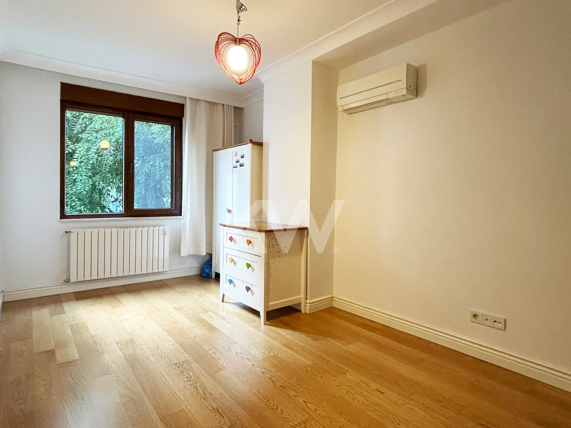 Gallery photo 10