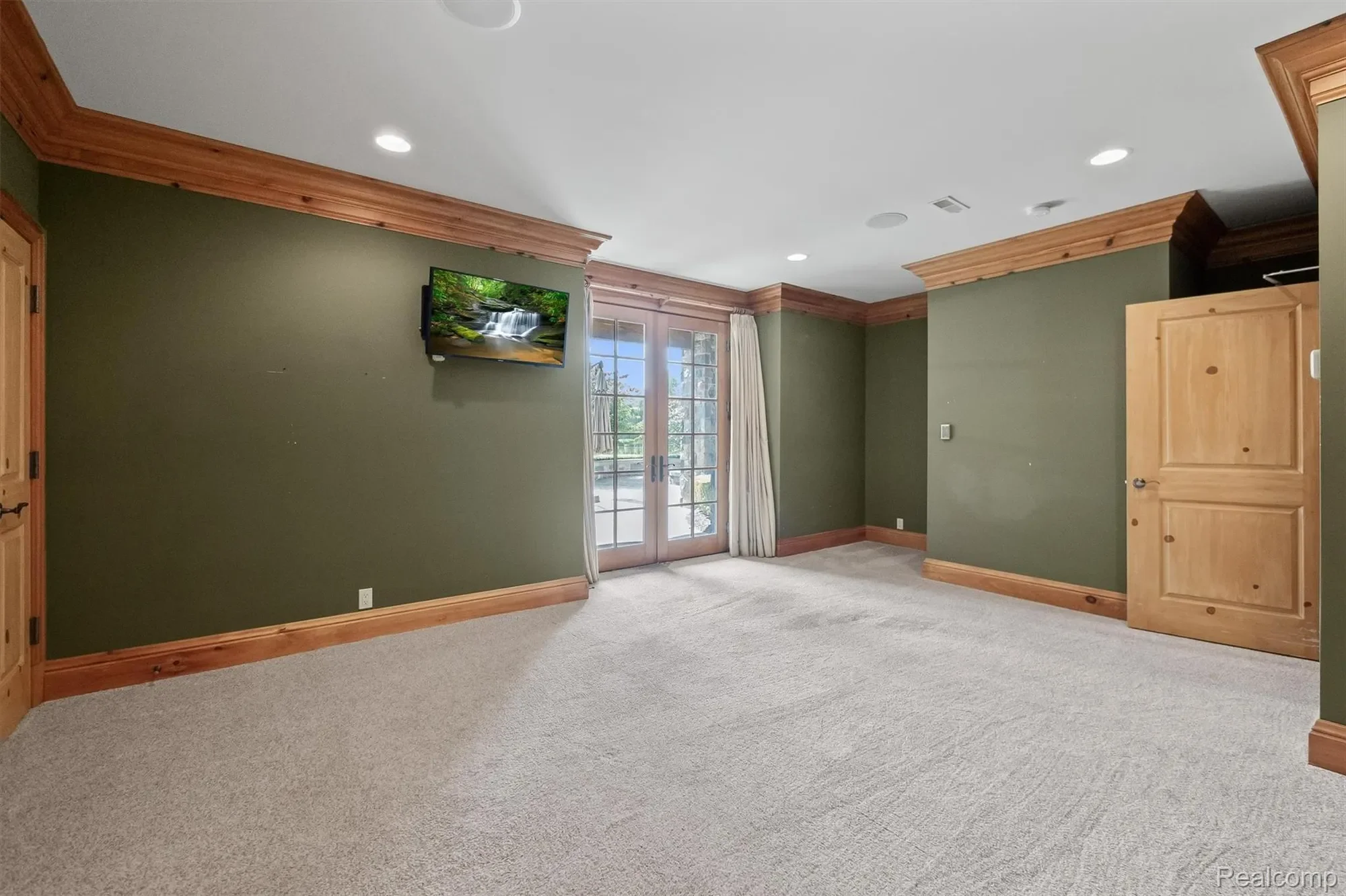 2921 Turtle Pond Court, Bloomfield Hills, MI 48302, Bloomfield Hills, Michigan, United States. - Photo 7