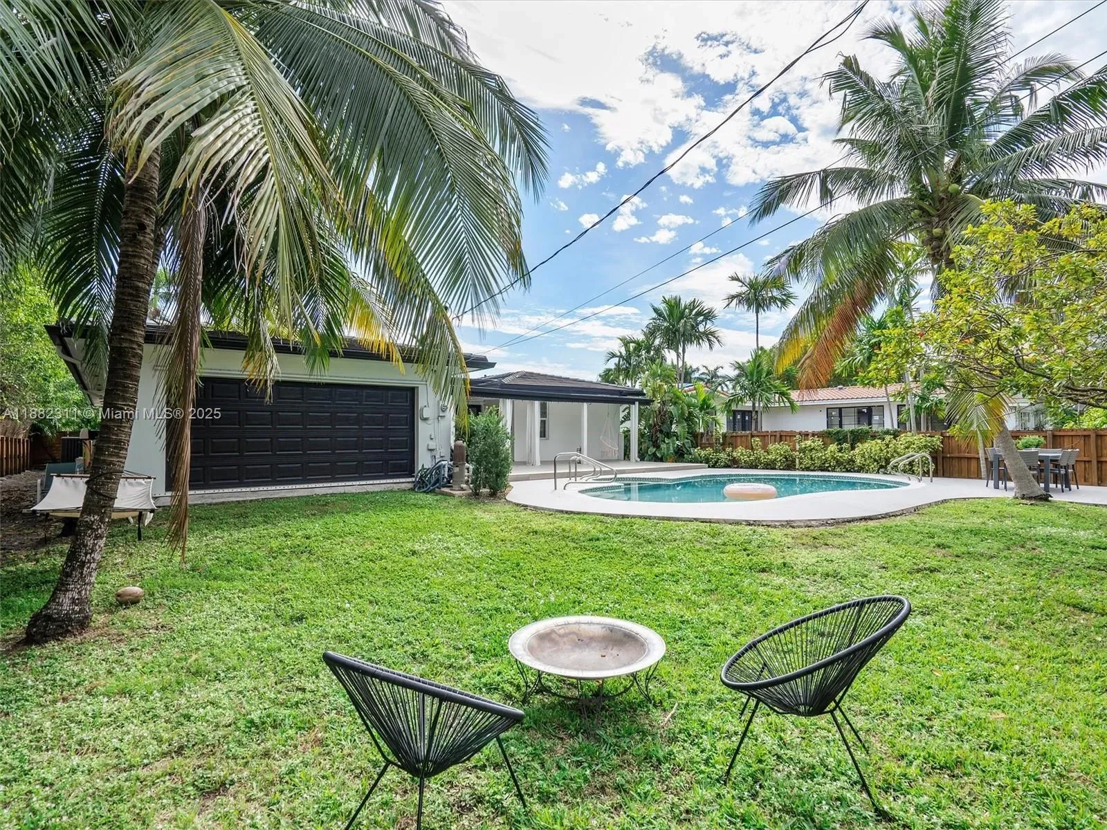 11407 N Bayshore Dr, North Miami, FL 33181, North Miami Beach, Florida, United States. - Photo 30