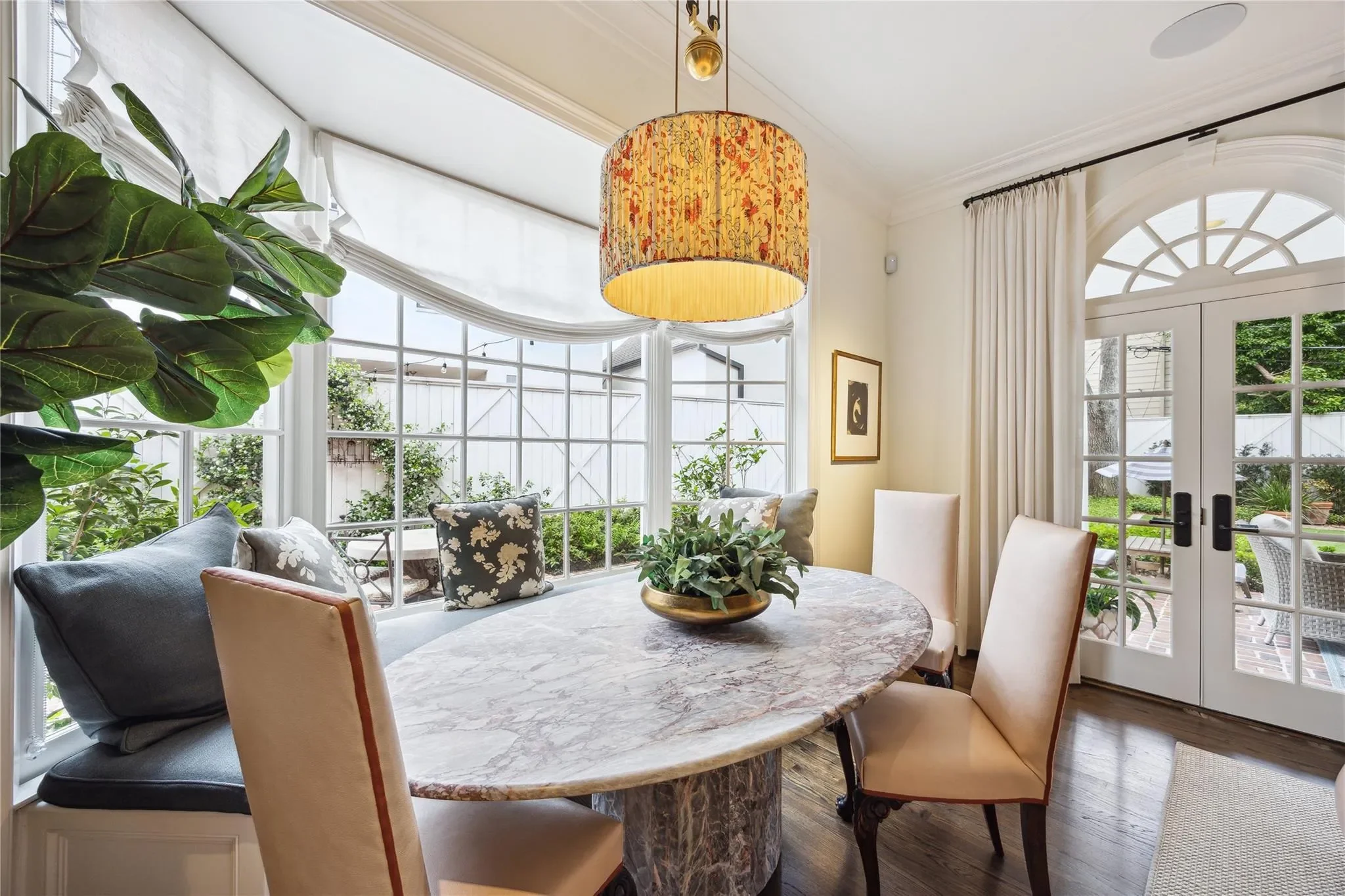 2413 Brentwood Drive, Houston, Texas, United States. - Photo 19