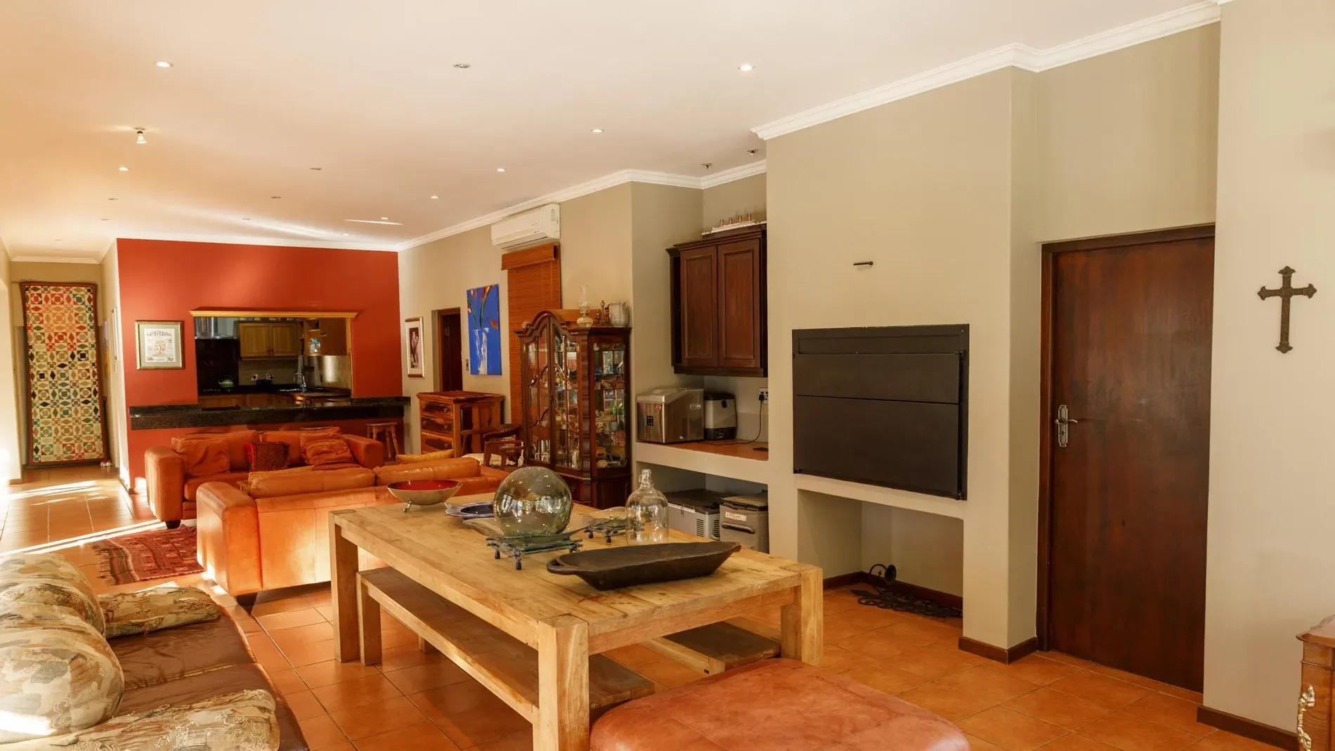 Gallery photo 1