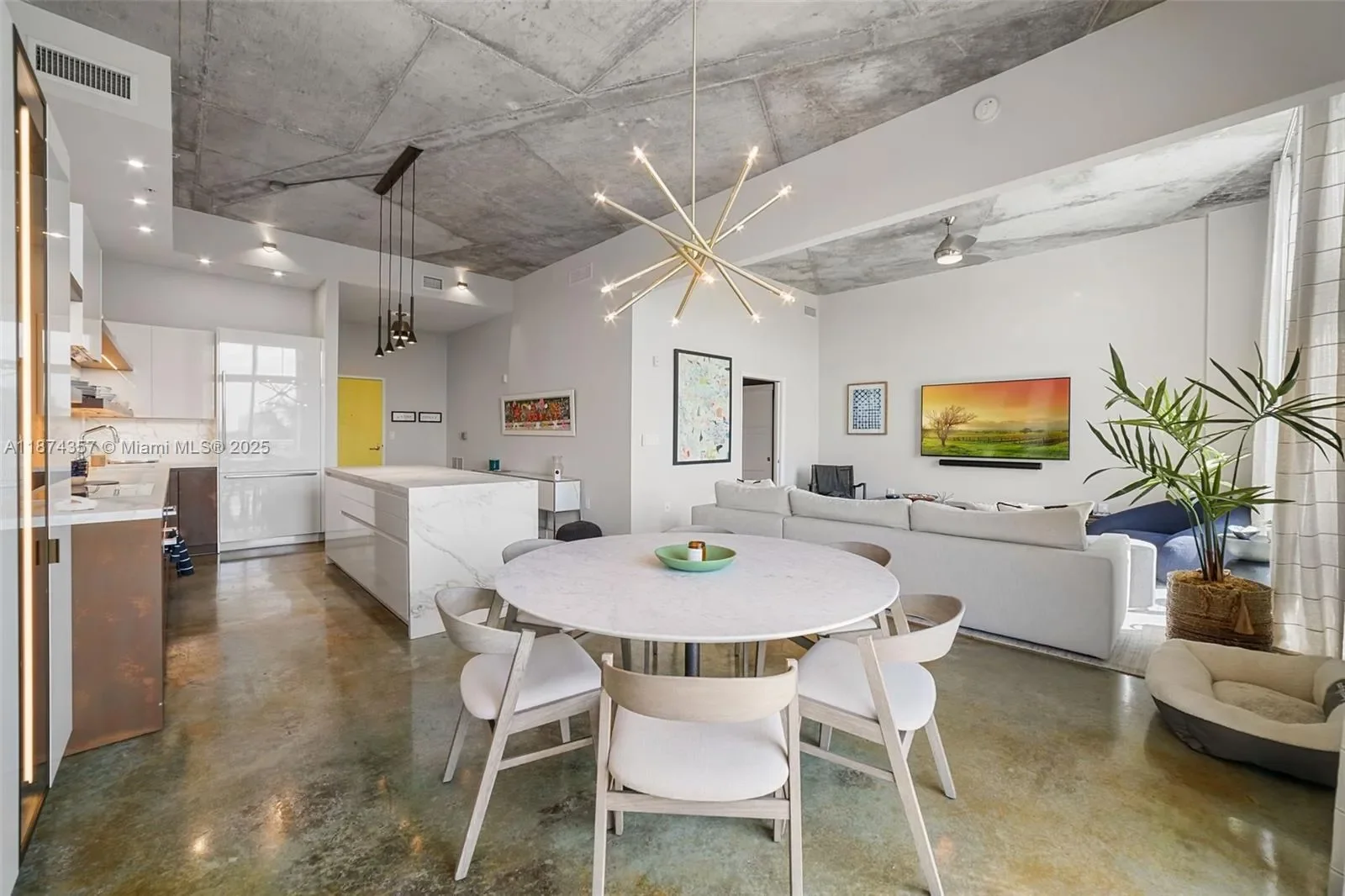 2001 Meridian Av 509, Miami Beach, Florida, United States. - Photo 8