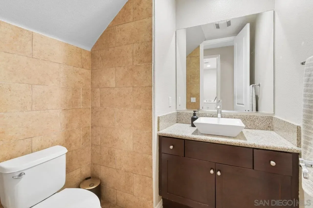 2957 Ranch Gate Rd, Chula Vista, California, United States. - Photo 18