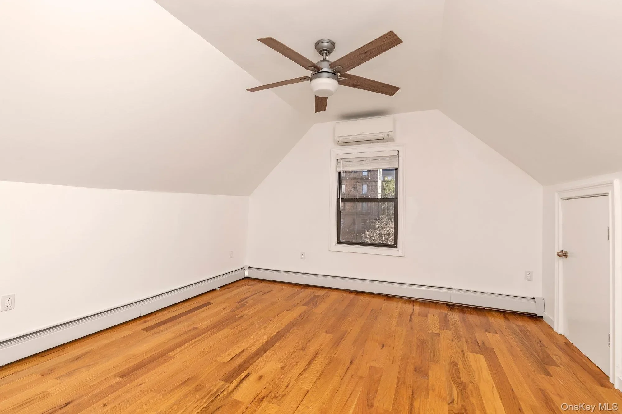 Gallery photo 11