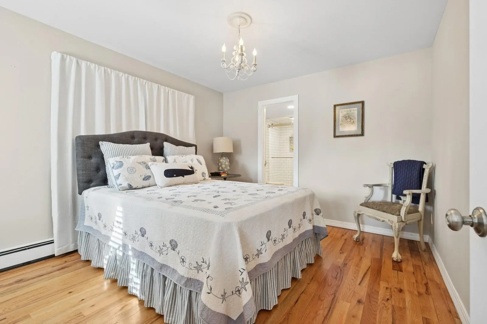 81 Beach Road, Aquebogue, New York, United States. - Photo 18