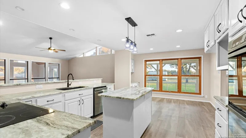 13035 Tonne Dr E, New Braunfels, TX 78132, New Braunfels, Texas, United States. - Photo 7
