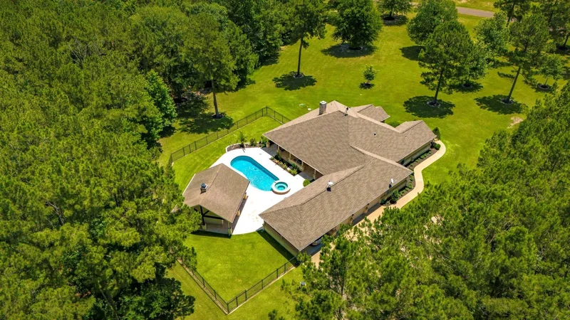 256 Southcreek Park, Livingston, Texas, United States. - Photo 34