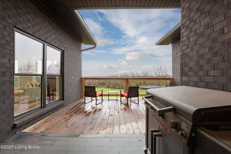 300 S Stallard Dr, Shelbyville, KY 40065, Shelbyville, Kentucky, United States. - Photo 11