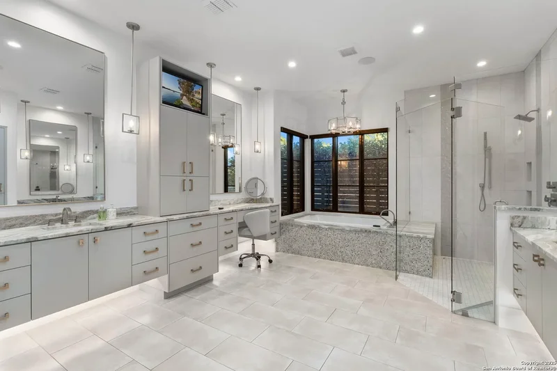 121 Greystone Pt, Boerne, TX 78006, Boerne, Texas, United States. - Photo 60