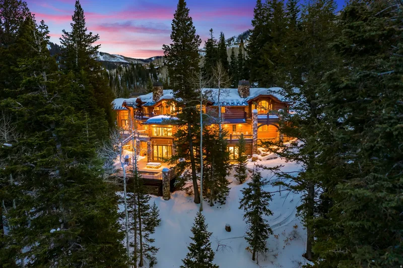 Single Family Residence in Park City