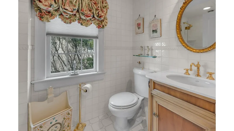 216 Asharoken Avenue, Northport, New York, United States. - Photo 29