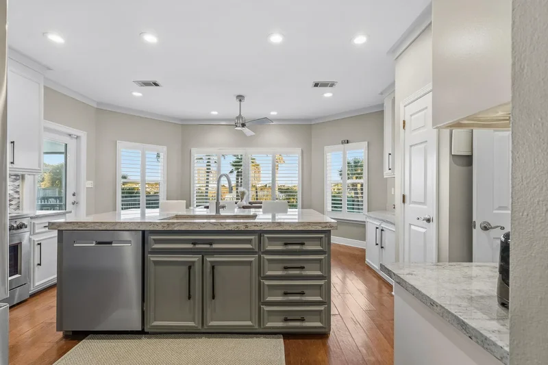 2 Sugar Bowl Lane, Pensacola Beach, FL 32561, Gulf Breeze, Florida, United States. - Photo 33