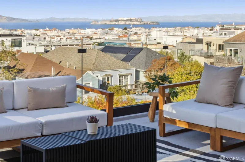 2758 Filbert Street , San Francisco, CA 94123, San Francisco, California, United States. - Photo 41