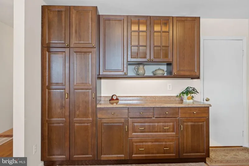 4616 Creek Shore Drive, Rockville, MD 20852, Rockville, MD, United States. - Photo 7