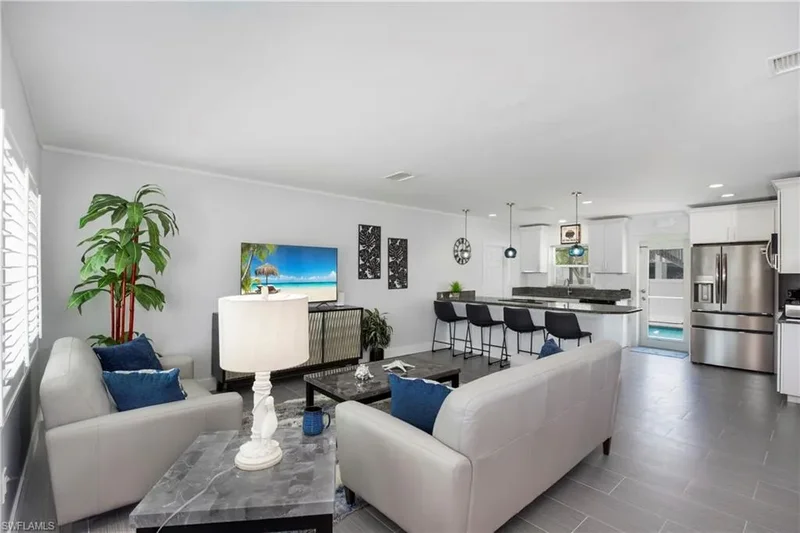 240 Fairweather LN, Fort Myers Beach, Florida, United States. - Photo 4