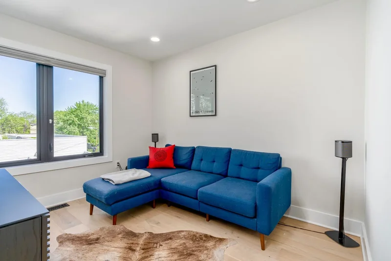 430 15th Street SE, Washington, DC 20003, Washington, District of Columbia, United States. - Photo 32