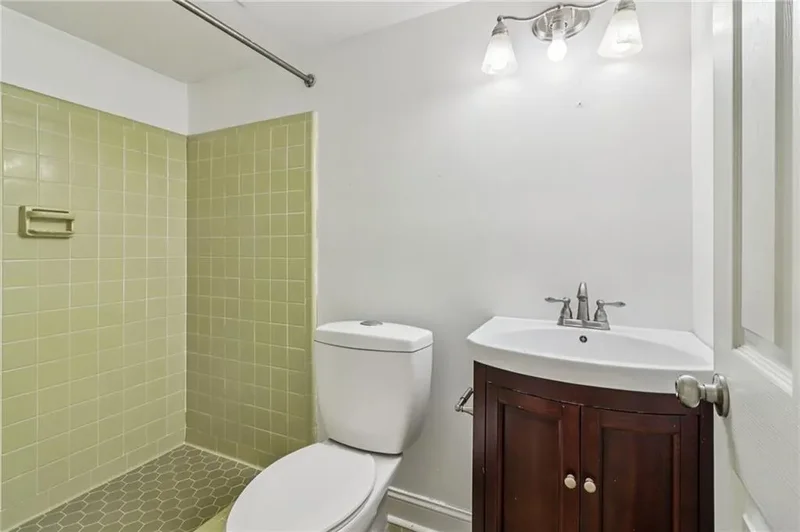 1441 Beaumont Drive NW, Kennesaw, Georgia, United States. - Photo 60