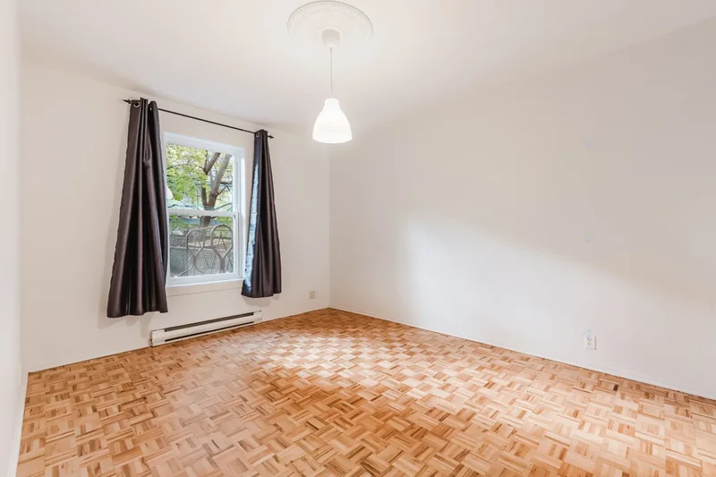 1466 1470 Rue Joliette, Montréal, Quebec, Canada. - Photo 9