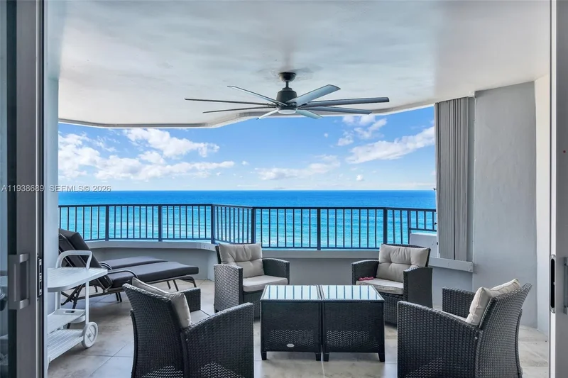 5200 N Ocean Dr 1105, Riviera Beach, Florida, United States. - Photo 16