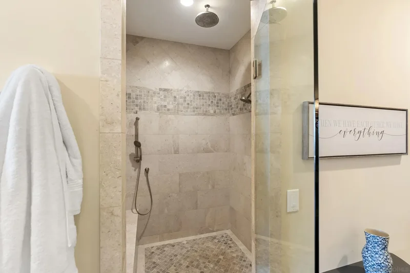 8046 El Cielo, Rancho Santa Fe, California, United States. - Photo 40