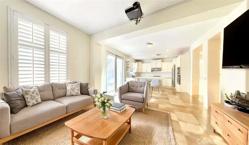 644 Milford, Los Angeles, California, United States. - Photo 48