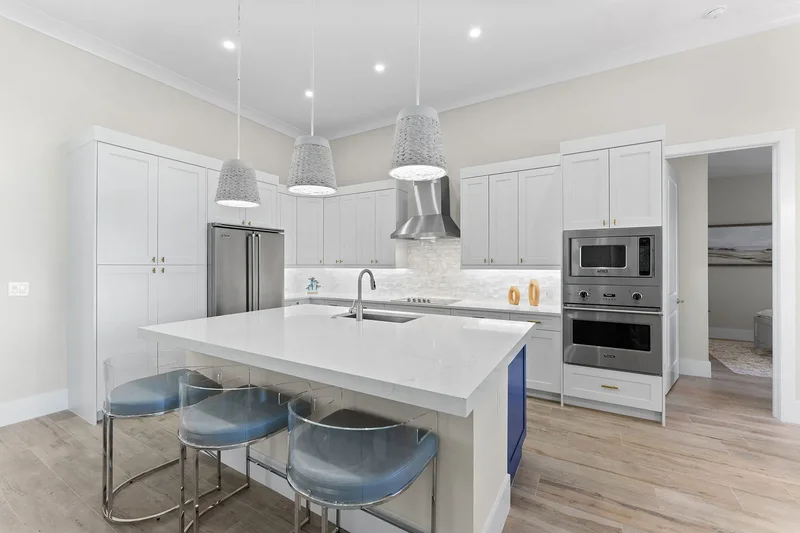 1478 10th Street N, Naples, FL 34102, Naples, Florida, United States. - Photo 31