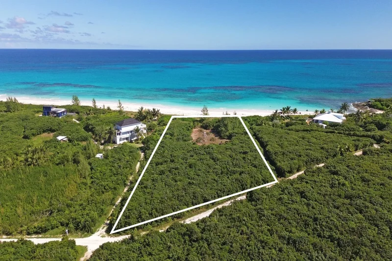 South End Beachfront , Guana Cay, Great Guana Cay, Hope Town, The Bahamas. - Photo 6