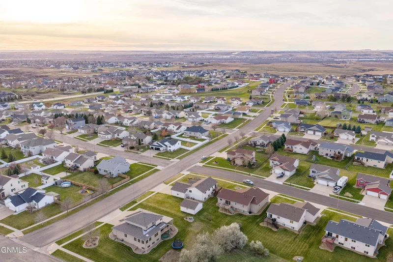 726 Medora Avenue, Bismarck, ND 58503, Bismarck, North Dakota, United States. - Photo 88