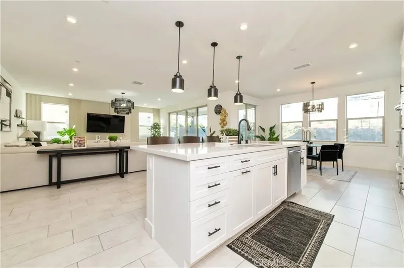 295 Autumn Way, Rancho Mission Viejo, California, United States. - Photo 9