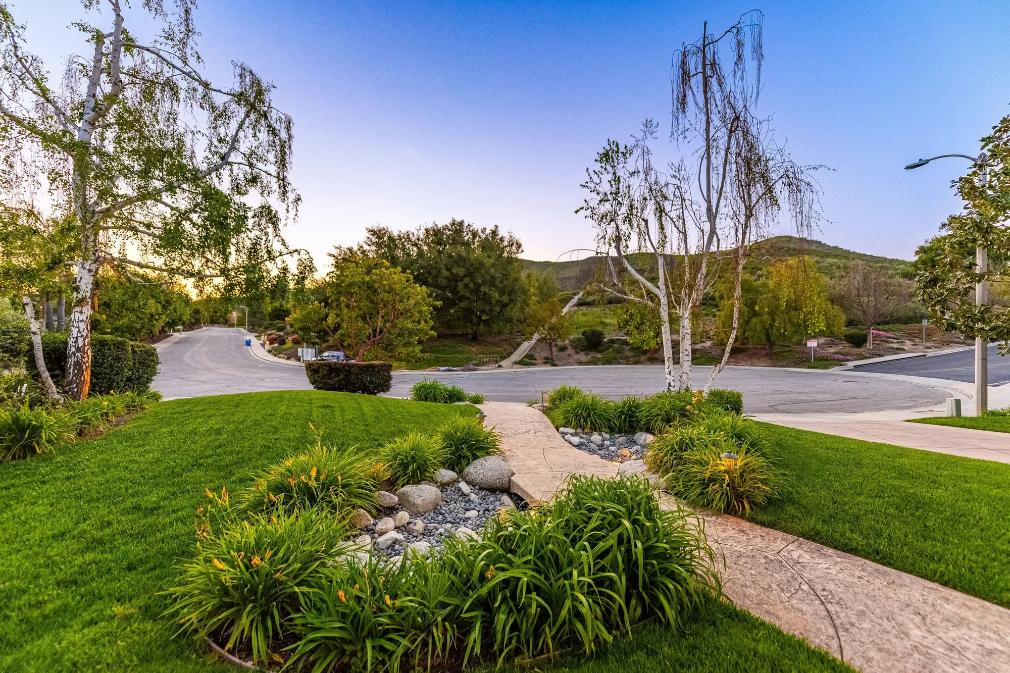 1008 N Country Club Drive, Simi Valley, CA 93065, Simi Valley, California, United States. - Photo 49